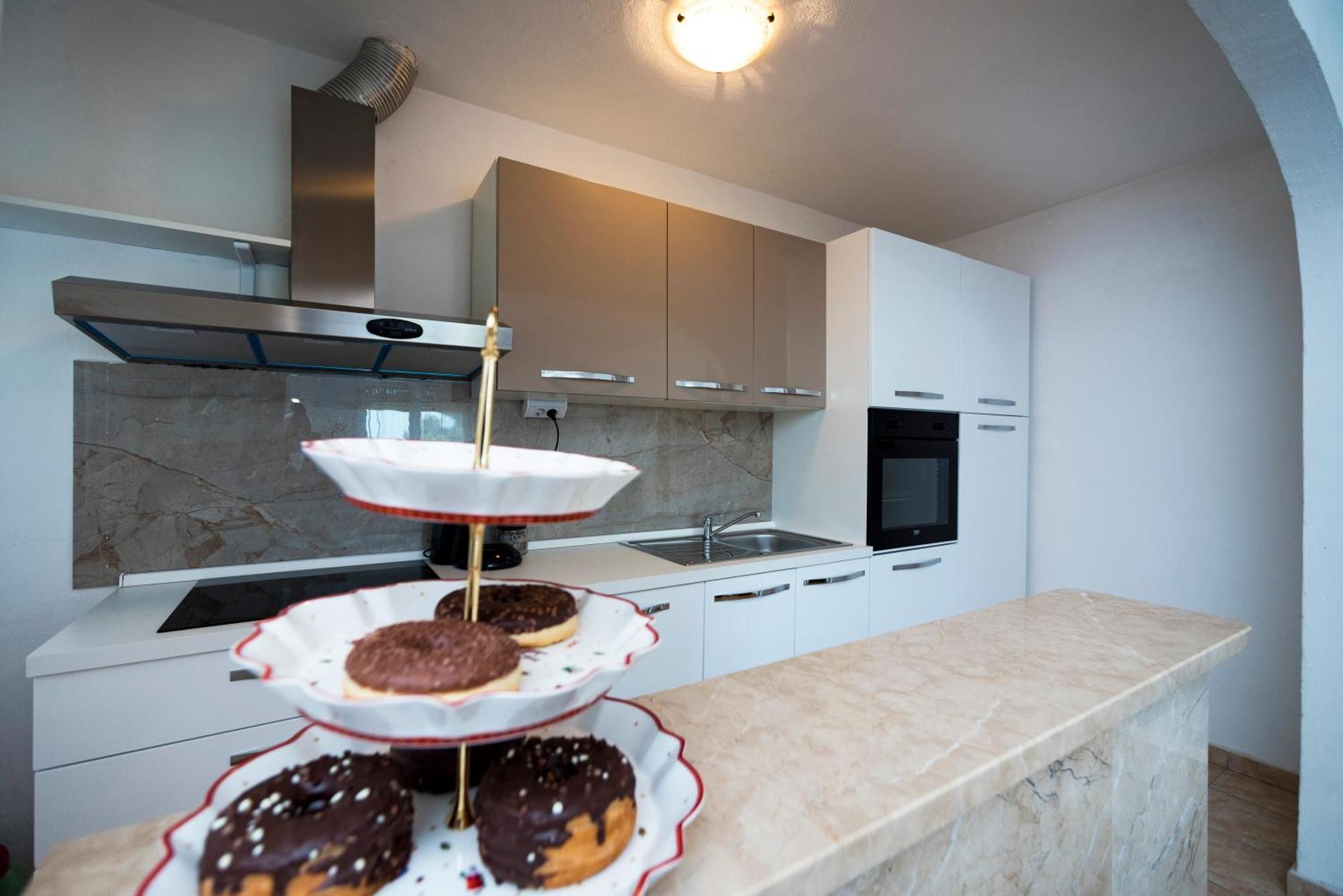 M&M Pelivan Apartments Solin Esterno foto