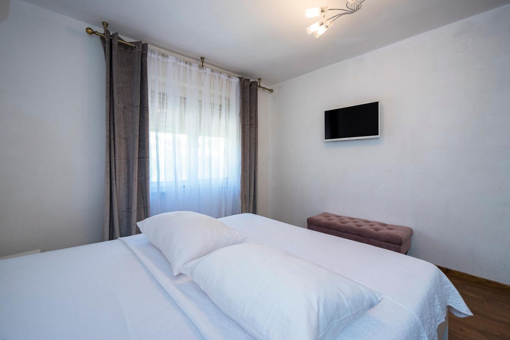 M&M Pelivan Apartments Solin Esterno foto