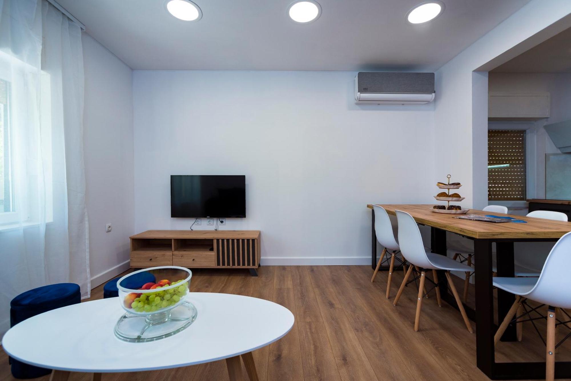 M&M Pelivan Apartments Solin Esterno foto